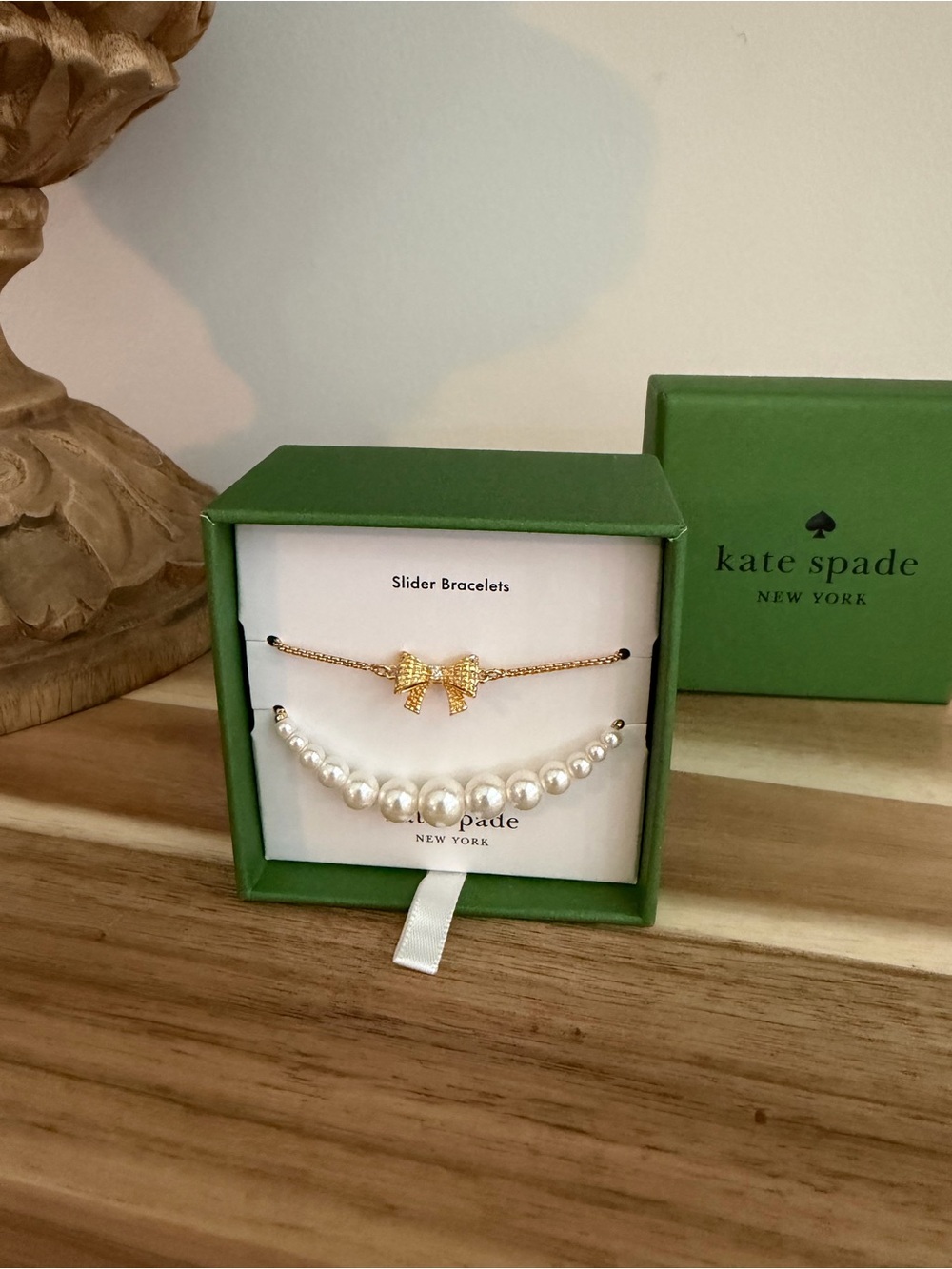 kate spade Gold Bow & Pearl Slider Bracelet Set - Green Box